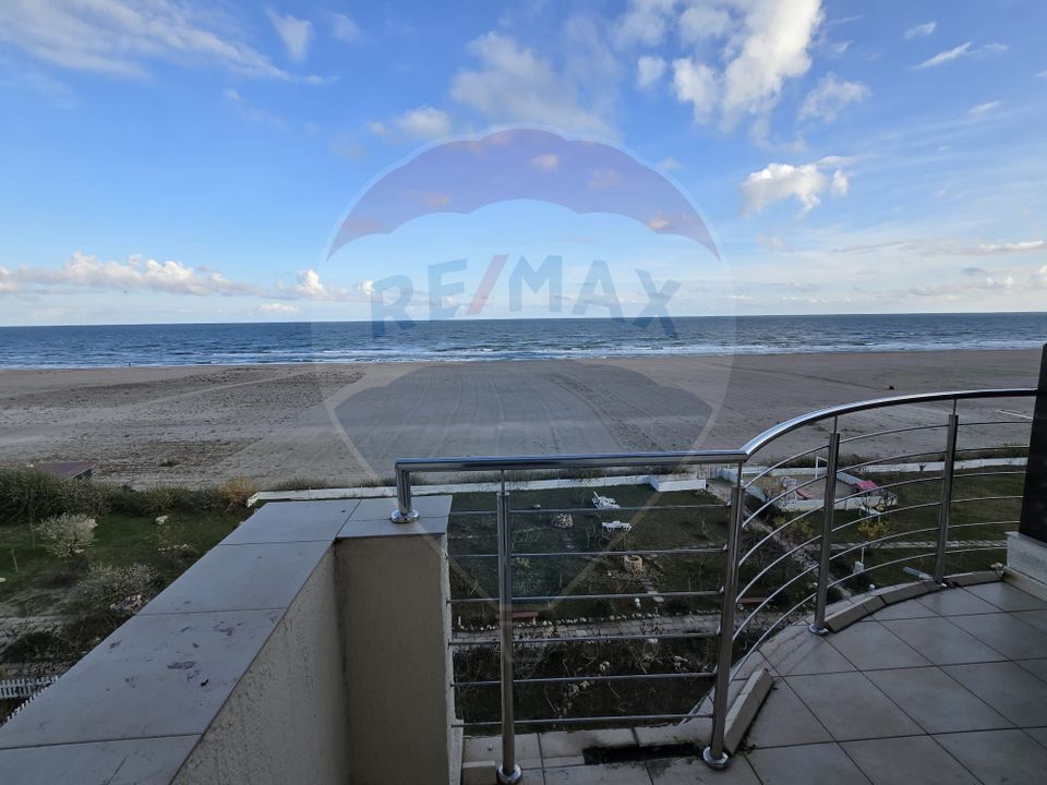 DE VANZARE Apartament cu 4 camere în Mamaia Nord