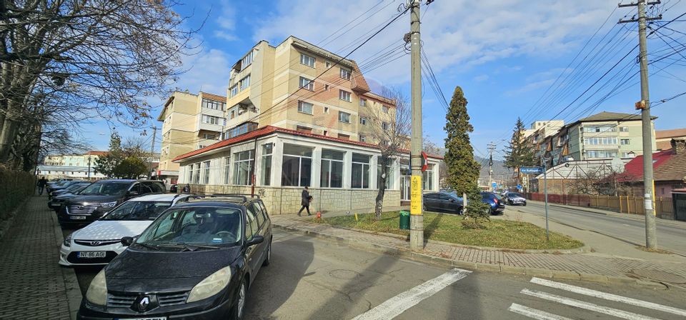 540sq.m Commercial Space for rent, Maratei area