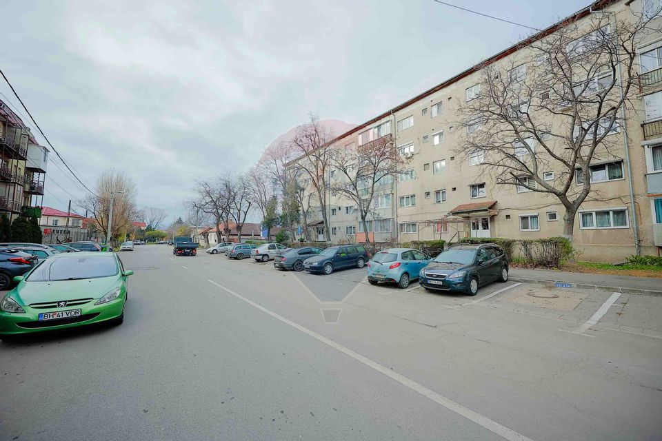 Apartament cu 2 camere de vânzare în zona Velența