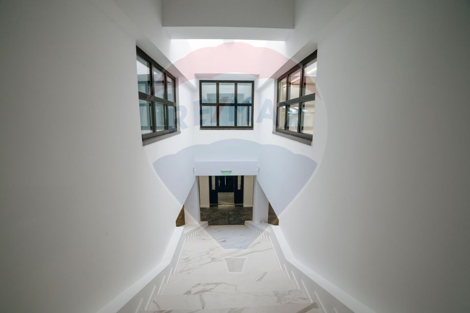 2,300sq.m Commercial Space for rent, Central area