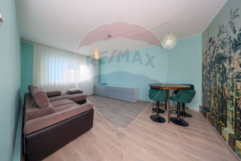 3 room Apartment for rent, Tractorul area