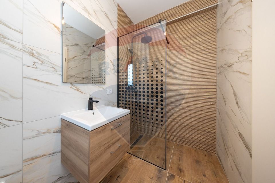 4 room House / Villa for sale