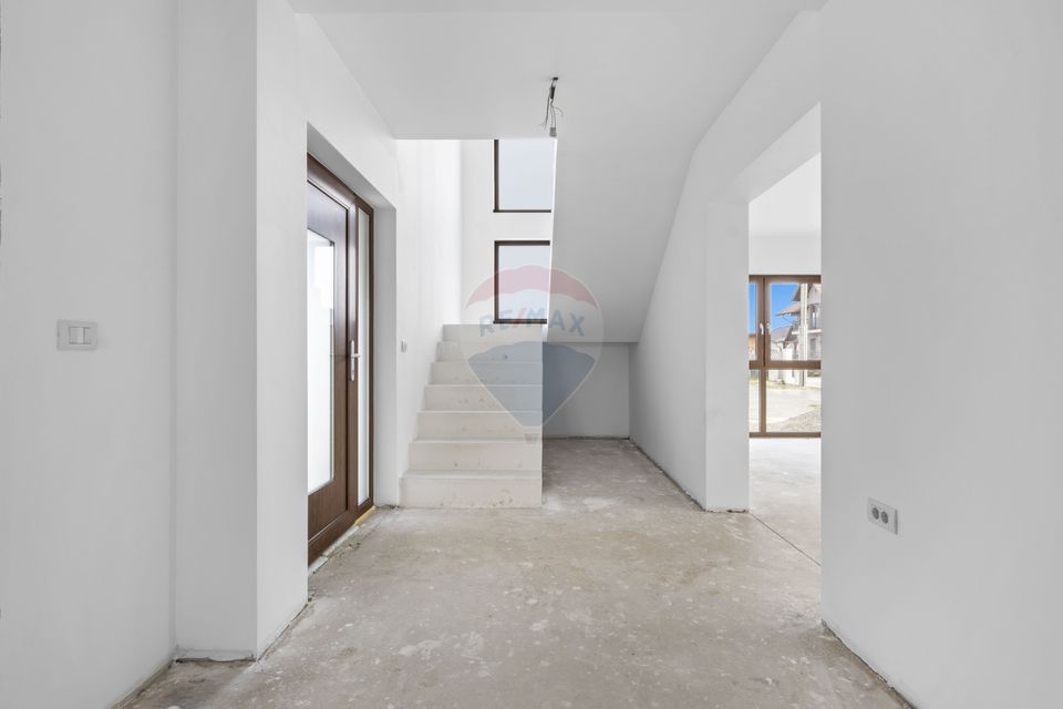 7 room House / Villa for sale