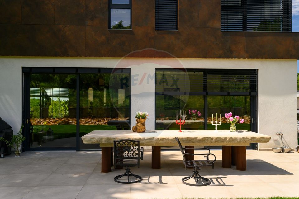 7 room House / Villa for sale, Faget area