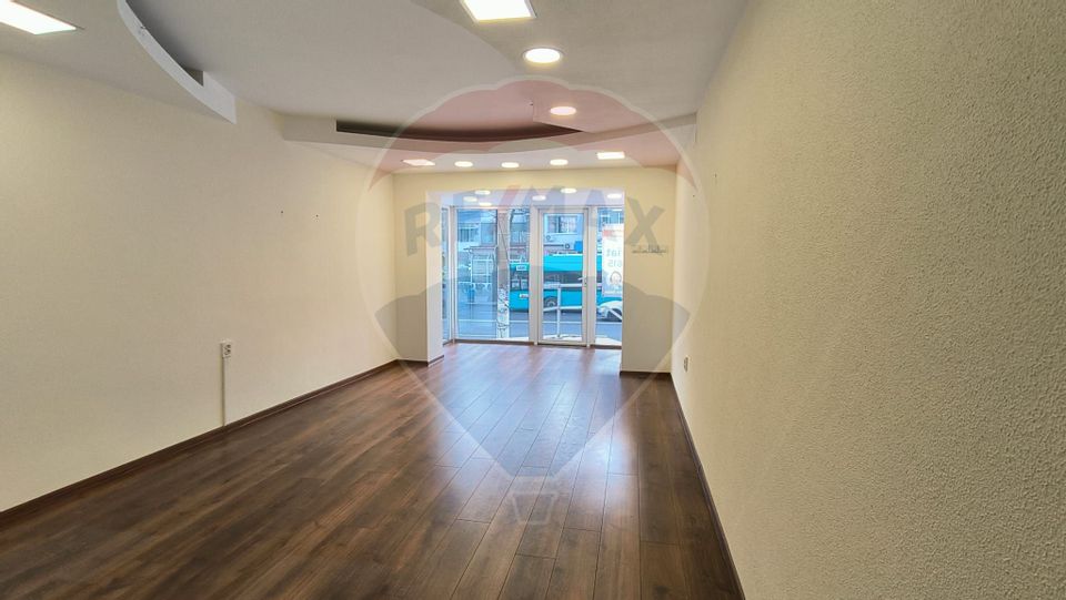 58.87sq.m Commercial Space for rent, Central area