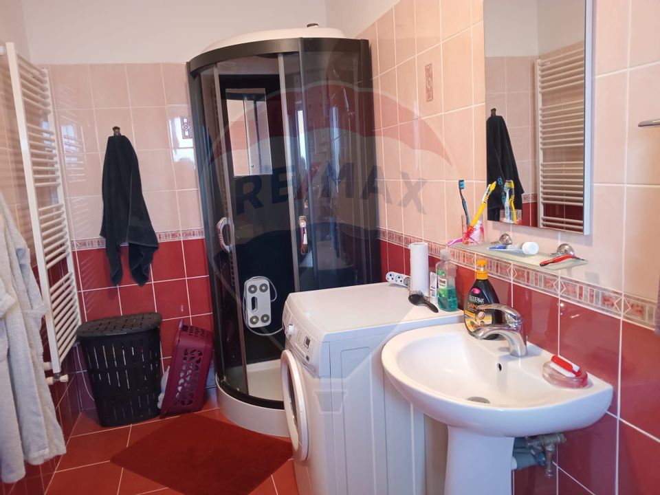 4 room House / Villa for sale