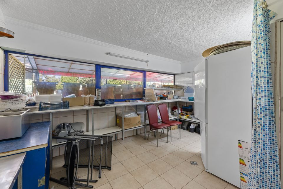 75sq.m Commercial Space for sale, Malul Muresului area