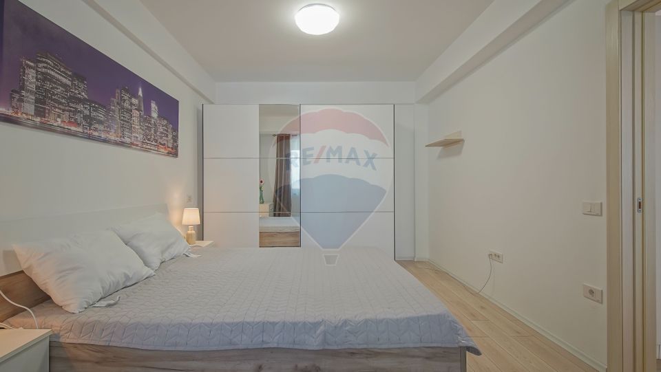 2 room Apartment for rent, Tractorul area