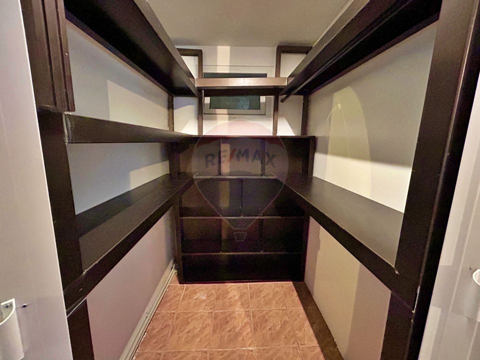 5 room House / Villa for sale, Ultracentral area