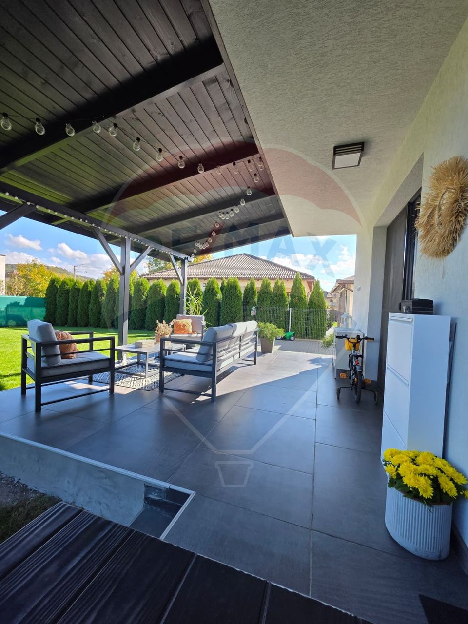 Casa noua Strada Aviatorilor Medias