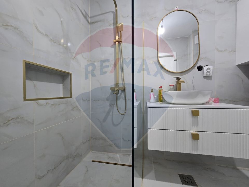 Apartament de vanzare cu 2 camere decomandate Floresti, COMISION 0%