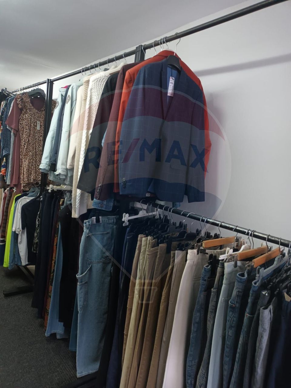 Spațiu comercial de închiriat, cu vitrina, 41.00mp în zona Gheorgheni