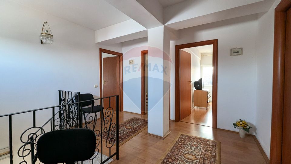 5 room House / Villa for sale, Central area