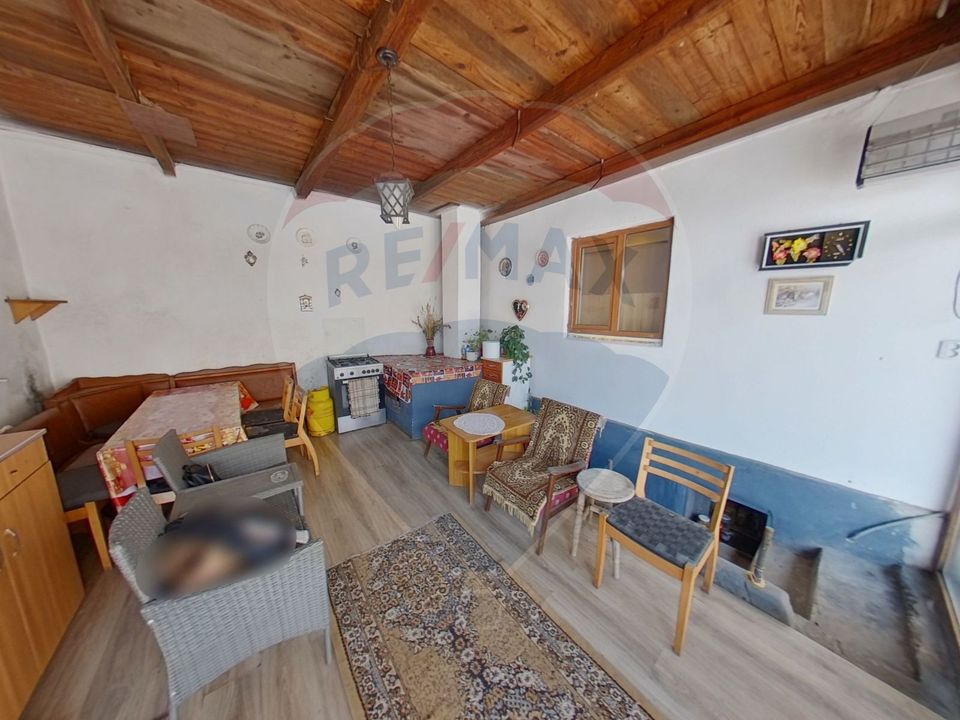 5 room House / Villa for sale