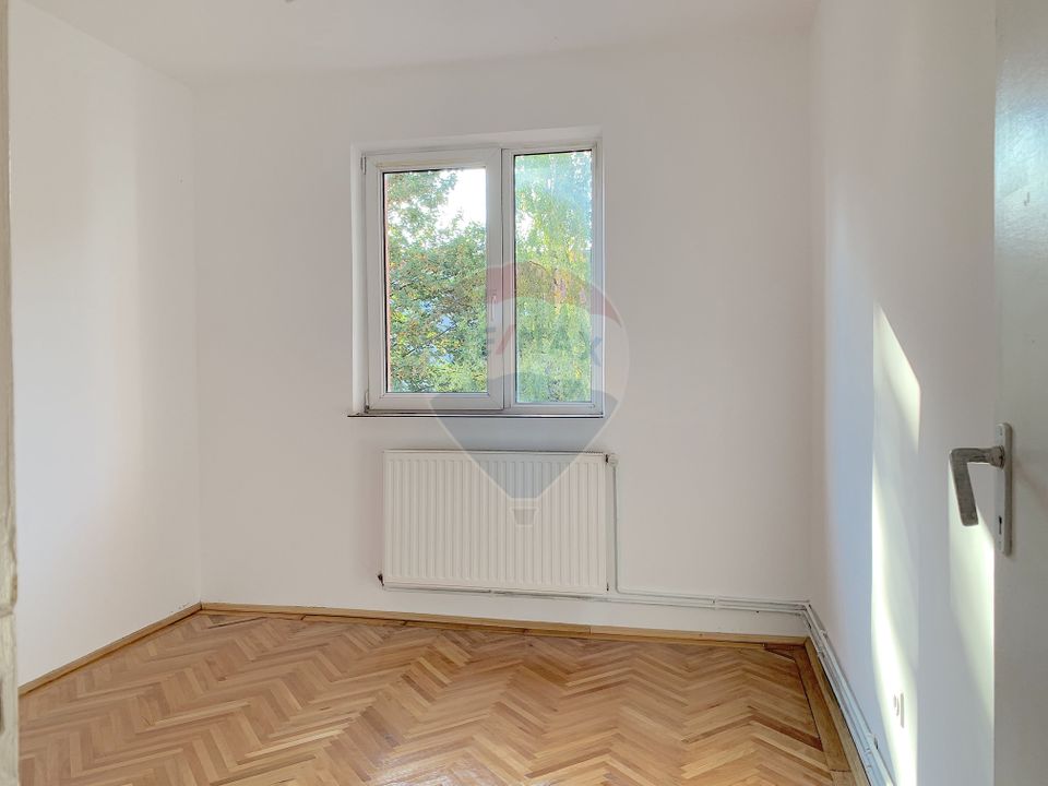 3 room Apartment for sale, Centrul Civic area