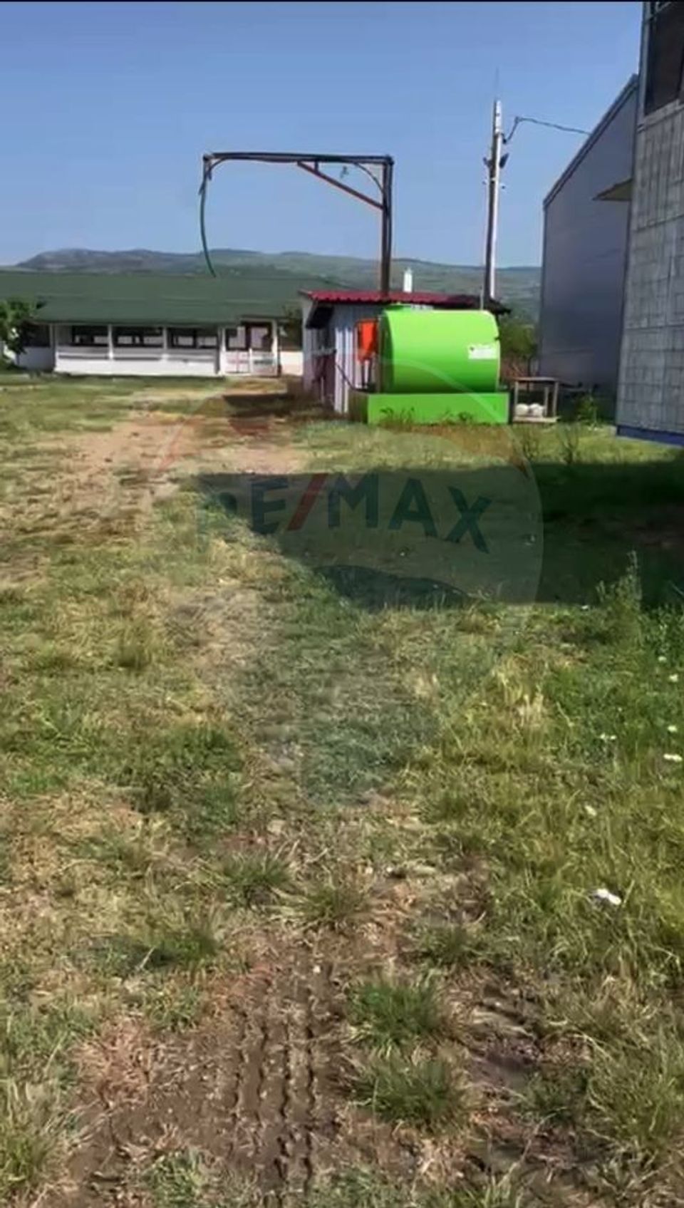 Land 420,000sqm Pietroasele / Strada Burlacu