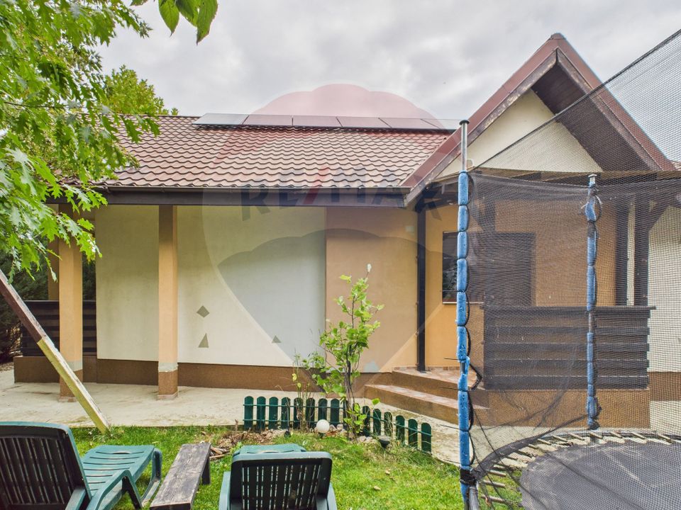 5 room House / Villa for sale