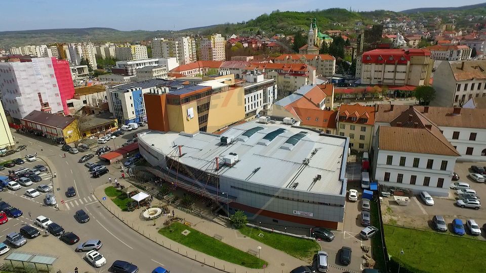 Spatiu comercial de vanzare pe strada Simion Oros Zalau