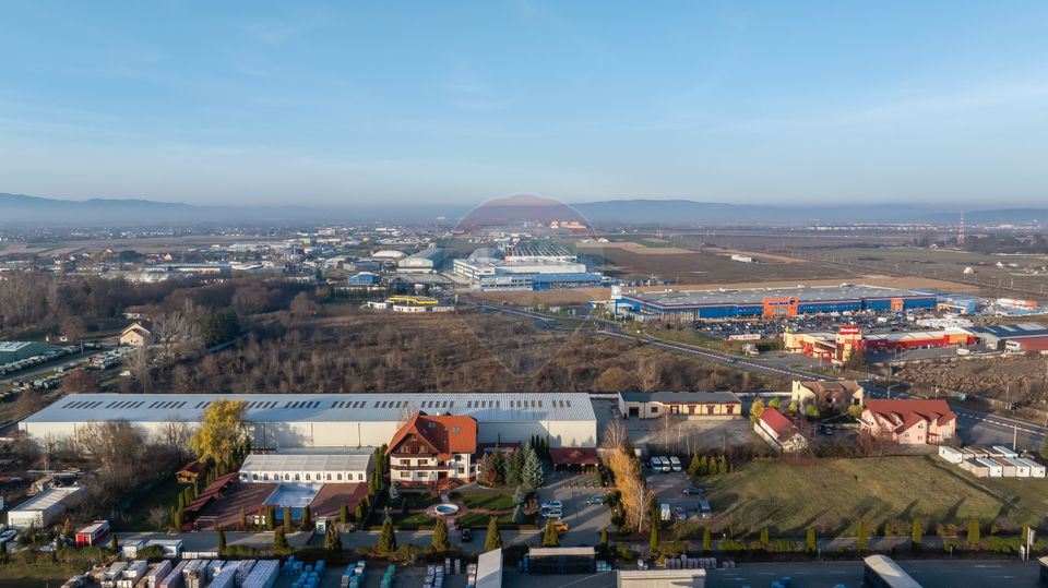 HOTEL,PISCINA SI CORT DE EVENIMENTE | 18080 MP TEREN | GRIVITEI BRASOV