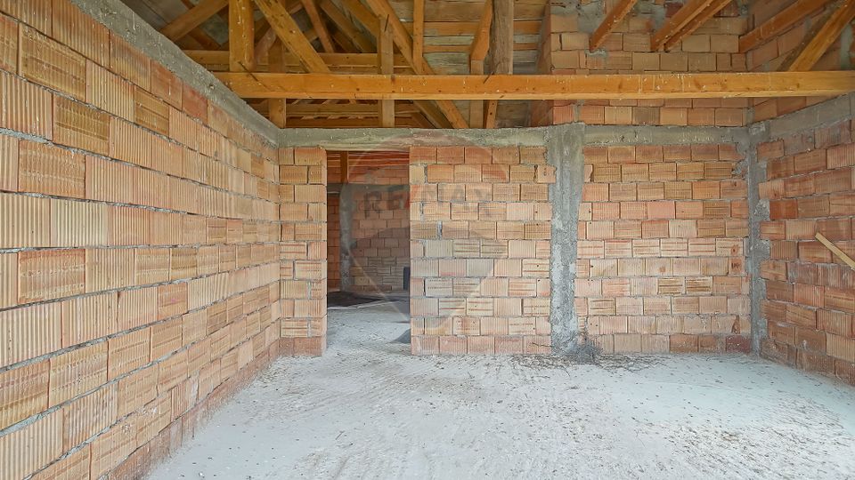 COMISION 0%|Casă individuală |185.5 mp utili |500 mp teren | Feldioara