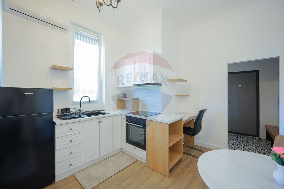 Apartament cu 2 camere și parcare de închiriat în zona Ultracentral