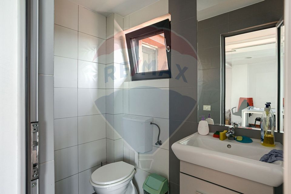 192sq.m Office Space for rent, Micalaca area