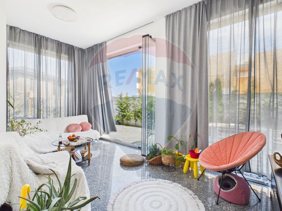 Vilă moderna si luminoasa 2020, cu 5 camere, 500mp curte