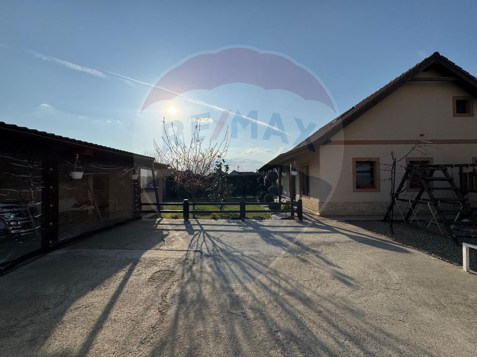 4 room House / Villa for sale, Bujac area