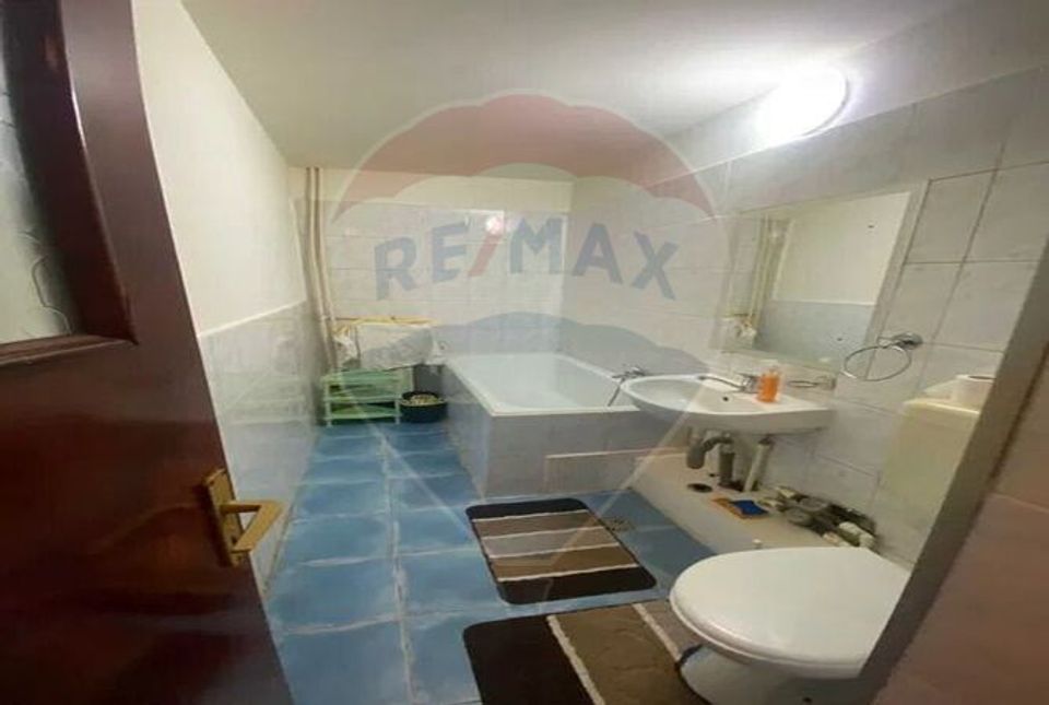 Garsoniera decomandata NERVA TRAIAN