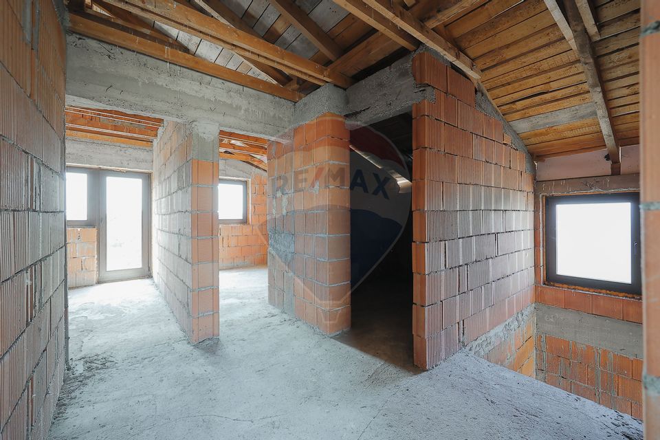 6 room House / Villa for sale