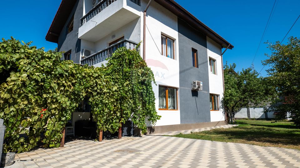 Investitie - vanzare vila deosebita, zona Fundeni - Dobroesti