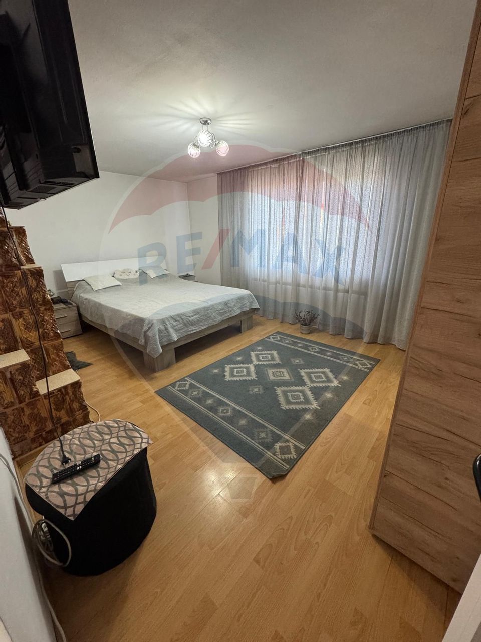 Casă / Vilă cu 7 camere de vânzare în zona Central