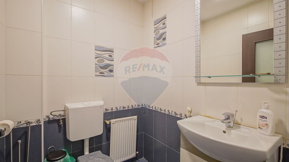 6 room House / Villa for sale