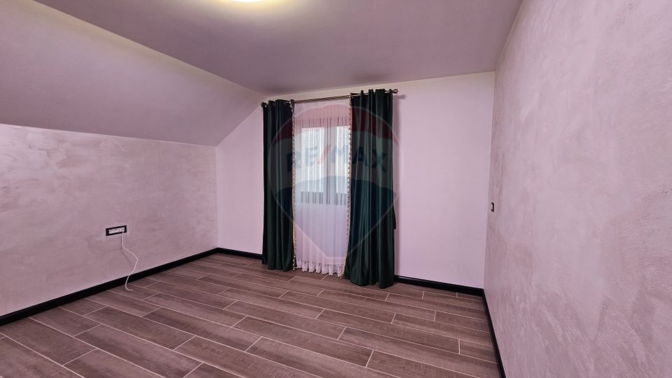 Casă / Vilă de lux, Moara Nica, Suceava