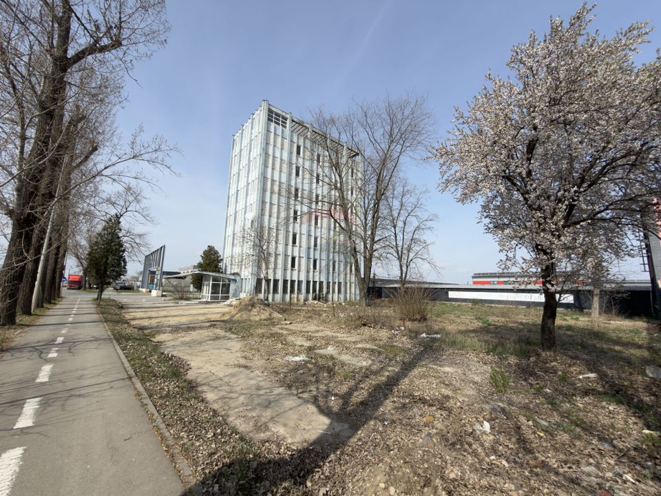 Hotel / Pensiune cu 48 camere de vânzare Calea Borsului/CT Park/ CET