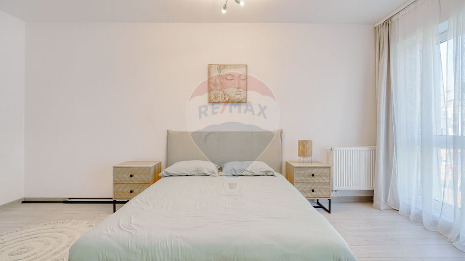 2 room Apartment for rent, Tractorul area