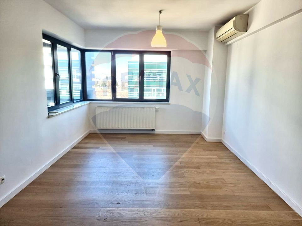 Apartament cu 3 camere de închiriat în zona Barbu Vacarescu