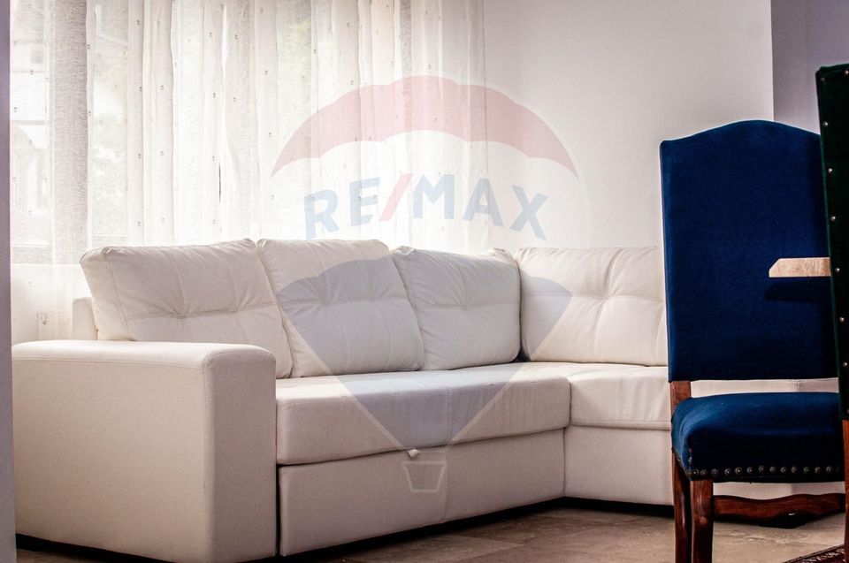 Vila unica in inima Bustenilor, vedere directa spre Caraiman