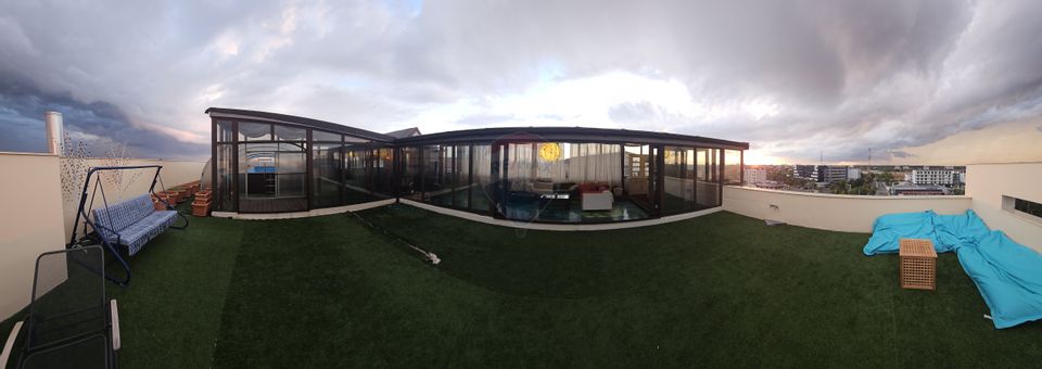 PENTHOUSE CU TERASA PANORAMICA SI PISCINA ACOPERITA