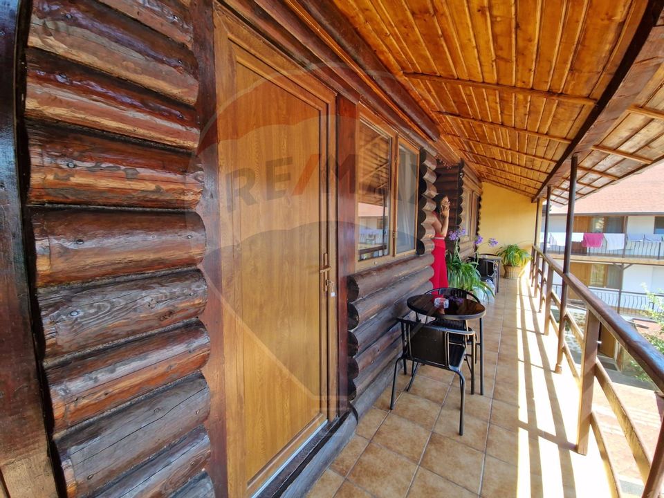 20 room Hotel / Pension for sale