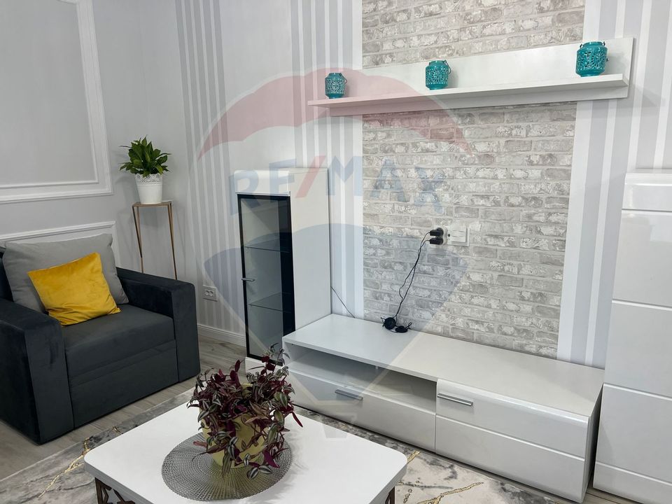 Apartament cu 2 camere de închiriat în zona Pipera