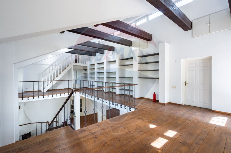 Vila 474 mp utili deschidere direct lac Snagov 1250 mp teren