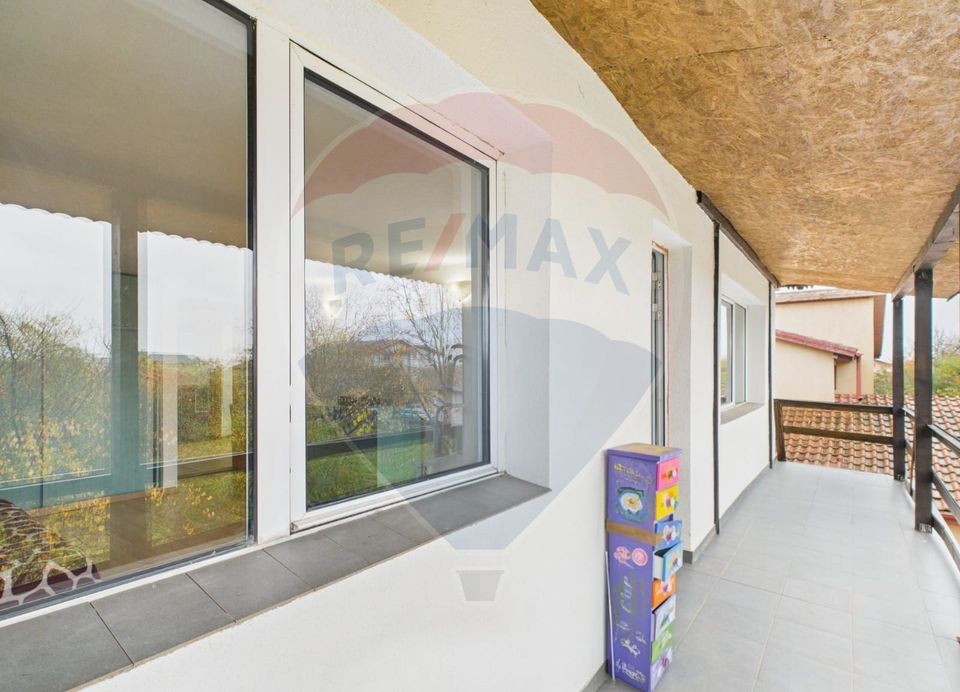 Casa cu 5 camere de vanzare Ciorogarla 1682mp teren