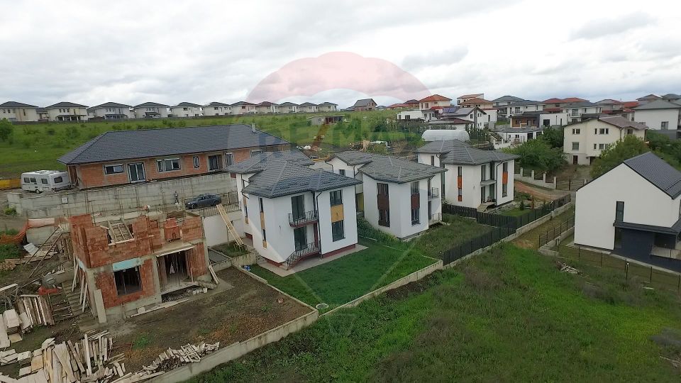 Casa individuala, arhitectura moderna, compartimentare superba, com 0