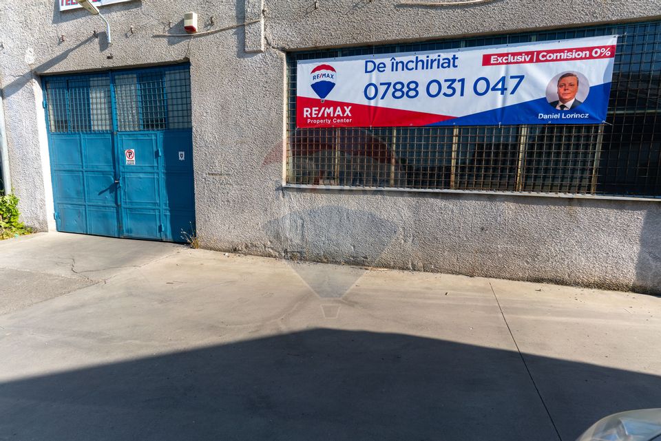 250sq.m Commercial Space for rent, Periferie area