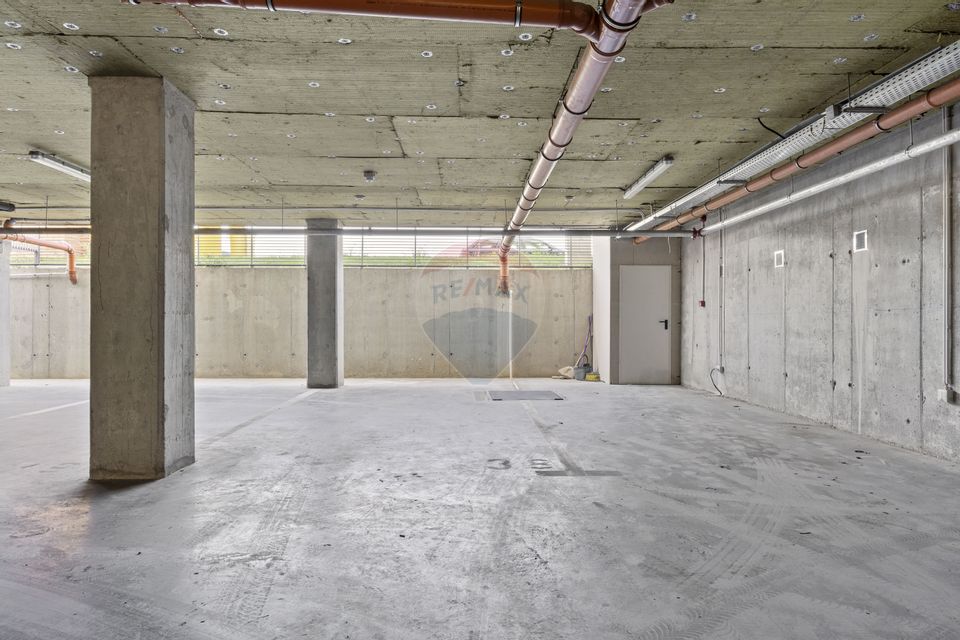 PENTHOUSE 3 camere, parcare subterana de vânzare,  zona Torontalului