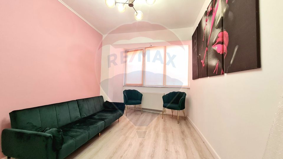 Apartament renovat modern cu 3 camere în Gheorgheni