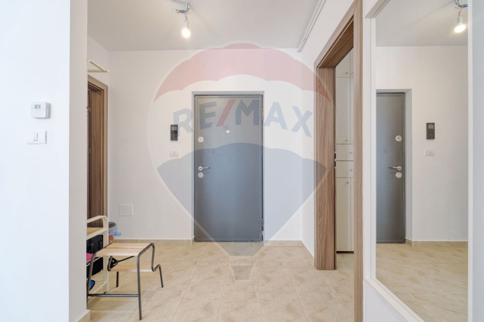 REZERVAT! Apartament 2 camere pretabil locuință sau cabinet