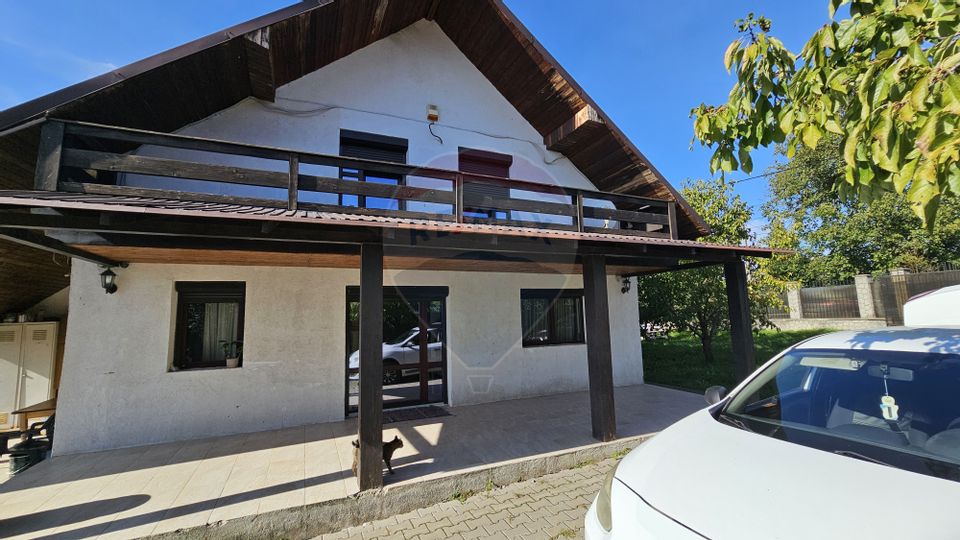 5 room House / Villa for sale