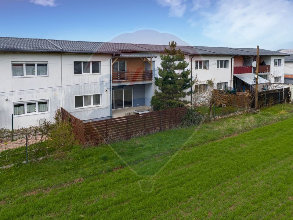 4 room House / Villa for sale